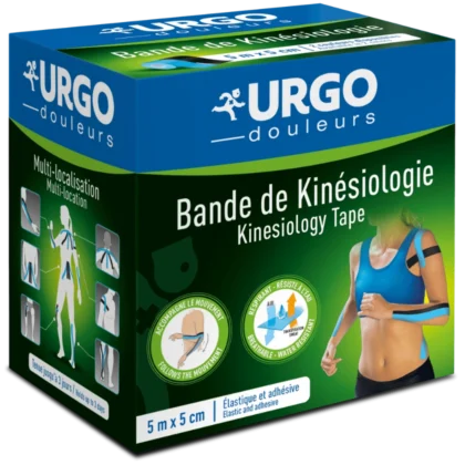 Bande de kinésiologie URGO en rouleau bleu de 5 m x 5 cm, posée sur un fond blanc, avec son emballage visible à l'arrière. Texture en coton élastique, idéale pour le soutien musculaire.