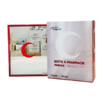 Boîte pharmacie murale rouge Megawell avec miroir, dimensions 32x42cm, ouverte pour montrer l'intérieur.