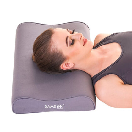 Présentation du produit Oreiller cervical orthopedique OP-1403disponible avec les tailles STANDARD, de la marque Samson en Algérie.