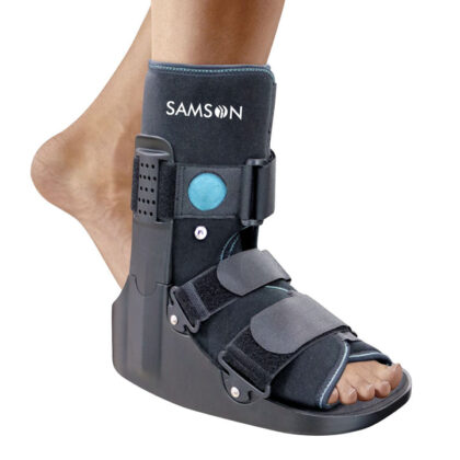 Présentation du produit Botte de marche (Type Court)disponible avec les tailles S, M, L, de la marque Samson en Algérie.