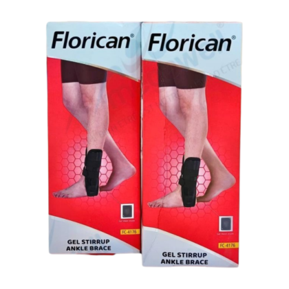 Attelle de cheville Florican en gel, de couleur [insérer couleur principale de l'attelle, par exemple bleu clair], offrant un soutien et une stabilisation visibles. L'attelle est conçue pour envelopper la cheville et le pied, avec une ouverture pour le pouce. Elle est présentée sur un fond [décrire le fond, par exemple blanc] et mise en évidence comme solution pour les entorses, tendinites et douleurs chroniques.