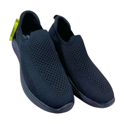 Baskets orthopédiques noires pour femme Gowlak. Chaussures confortables et soutenantes, avec une semelle ergonomique. Disponible en pointures 37 à 41.