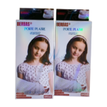 Écharpe enfant Berbas, coton et polyester, de couleur [préciser la couleur principale visible sur l'image, ex: bleu marine, rouge bordeaux, multicolore], présentée sur un fond [préciser le fond visible, ex: blanc, uni, neutre]. L'écharpe est réglable et semble douce, adaptée aux enfants. Elle est pliée ou portée dans l'image, montrant sa longueur et sa texture.