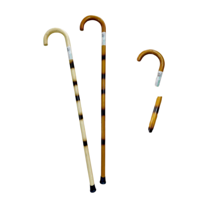 Canne en bois noble Megawell, modèle Forme C. Poignée ergonomique, manche incurvé, offrant soutien et équilibre. Design élégant et intemporel, idéale pour une marche sécurisée et confortable. #canneenbois