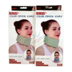 Collier cervical souple Berbas BR001, de couleur [Couleur du collier, par exemple : bleu clair], repose sur une surface [Description de la surface, par exemple : blanche]. Le collier est conçu pour s'adapter à la forme du cou et présente une texture [Description de la texture, par exemple : lisse et douce]. Il est clairement visible, mettant en évidence sa forme ergonomique et son aspect discret.