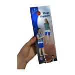 Cuissière élastique rose flamingo, modèle OC 2072, couvrant la cuisse et le genou. Elle présente une texture lisse et légèrement brillante, une coupe ajustée suggérant une compression progressive. Le tissu semble respirant. Couleur rose vif. Convient pour le sport et le quotidien.