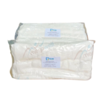 Gaze hydrophile Technipharm (Tarlatane) en coton blanc, douce et fine, présentée sous forme de simple morceau de tissu. Idéale pour les soins de la peau et les pansements médicaux.