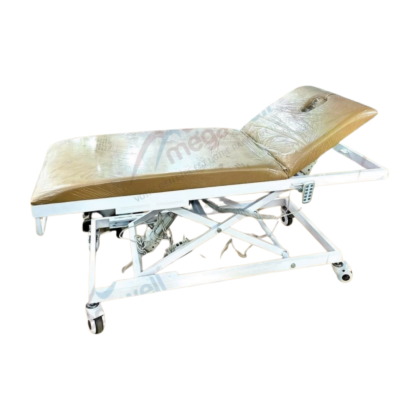Table d'examen médicale électrique HML STD : table robuste avec surface ajustable, idéale pour les cliniques et hôpitaux. Surface lisse et facile à nettoyer.
