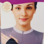 Orthèse de poignet réglable Flamingo OC 2087, vue de face. Orthèse en tissu respirant de couleur chair avec des baleines rigides sur les côtés et un système de fermeture velcro. Conçue pour le soutien, le confort et la mobilité, idéale pour soulager les douleurs liées à la tendinite, l'entorse ou le canal carpien. Disponible en tailles S à 2XL.