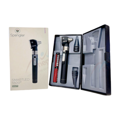 Otoscope Spengler noir, compact et ergonomique, pour examen auditif. Qualité d'image médicale nette. Facile à nettoyer. Destiné aux professionnels et à l'usage personnel. Référence: 570 517 5500.