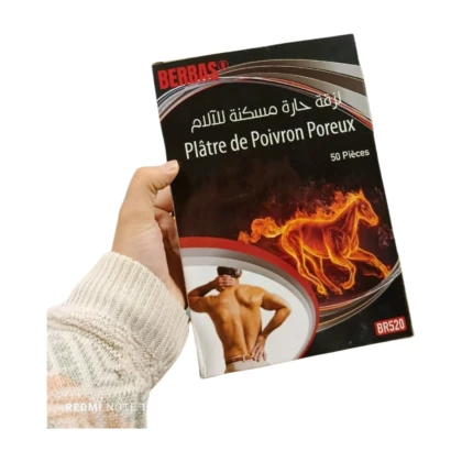 Plâtre de contention Berbas, de couleur grise, couvrant un bras ou une jambe. Texture légèrement granuleuse visible. L'emballage indique "Berbas" et mentionne le soulagement des douleurs articulaires.