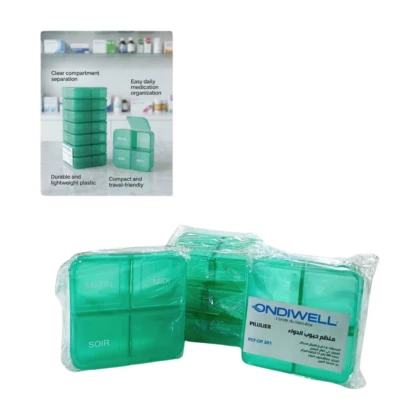 Pilulier vert Ondiwel à 4 compartiments, conçu pour l'organisation quotidienne des médicaments. Compact et pratique, idéal pour les personnes âgées et en voyage.