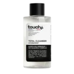 Le Touché Sérum Apaisant Cuir Chevelu a été conçu pour offrir un soulagement rapide et durable aux cuirs chevelus sensibles ou réactifs. Qu’il s’agisse de tiraillements, de démangeaisons ou d’une sensation de sécheresse après une coloration, des lavages fréquents ou une exposition aux agressions extérieures, ce soin cible les inconforts sans alourdir les cheveux. Sa texture légère et fluide pénètre rapidement, laissant une sensation de fraîcheur immédiate. Les actifs doux qu’il contient apaisent les zones irritées tout en maintenant une bonne hydratation, sans effet gras ni résidus. Le confort s’installe jour après jour et le cuir chevelu retrouve un meilleur équilibre. Présenté en flacon de 50 ml, ce sérum permet une application précise et économique. Quelques gouttes suffisent : déposez-les sur le cuir chevelu sec ou humide, idéalement le soir ou après le shampooing, puis massez délicatement. Le produit s’intègre sans effort à votre routine capillaire existante. Contrairement aux soins trop riches qui peuvent alourdir les racines, le Touché Sérum Apaisant respecte l’équilibre naturel tout en apportant une réponse ciblée et légère. Redonnez à votre cuir chevelu le bien-être qu’il mérite en l’adoptant dès aujourd’hui.