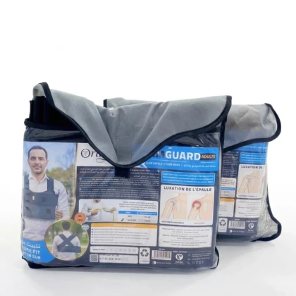 L’écharpe épaule-coude-bras adulte ORTHEA AG-501 offre un soutien fiable et confortable pour accompagner la convalescence après une blessure ou une intervention chirurgicale. Conçue pour immobiliser l’épaule, le coude et le bras dans une position de repos, elle limite les mouvements intempestifs tout en préservant le confort au quotidien. Sa principale force réside dans son ergonomie. Le tissu doux et respirant évite les sensations de chaleur, tandis que la large sangle répartit le poids du membre sans exercer de pression sur la nuque. Les systèmes de réglage simples permettent d’ajuster la hauteur et la tension en quelques secondes, que ce soit pour une utilisation diurne ou nocturne. Idéale après une luxation, une fracture de l’épaule ou une tendinite, cette écharpe apporte également un soulagement efficace lors de douleurs chroniques nécessitant une immobilisation temporaire. Son design discret se porte facilement sous les vêtements, facilitant les déplacements et les activités légères. Pour un bon ajustement, glissez d’abord le bras dans la poche en tissu, passez la sangle autour du cou et réglez la longueur pour que le coude reste légèrement fléchi. Veillez à ce que la main ne gonfle pas. L’entretien est simple : un lavage en machine à 30 °C suffit pour préserver les qualités du textile. L’écharpe épaule-coude-bras adulte ORTHEA AG-501 constitue un allié de confiance pour retrouver progressivement une mobilité sereine. Ajoutez-la à votre panier et profitez d’un accompagnement adapté tout au long de votre rééducation.