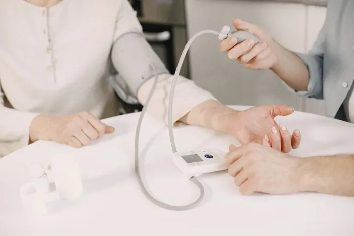 Diagnostic & soins à domicile – MEDICBOX